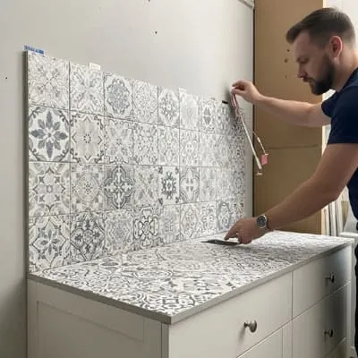 Fixing backsplash